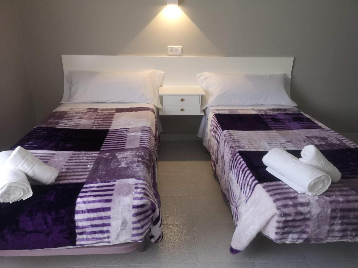 Hostal Conde De Lemos ปอนเฟร์ราดา ภายนอก รูปภาพ