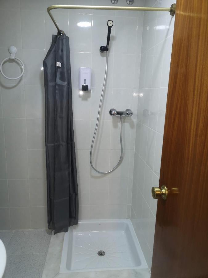 Hostal Conde De Lemos ปอนเฟร์ราดา ภายนอก รูปภาพ